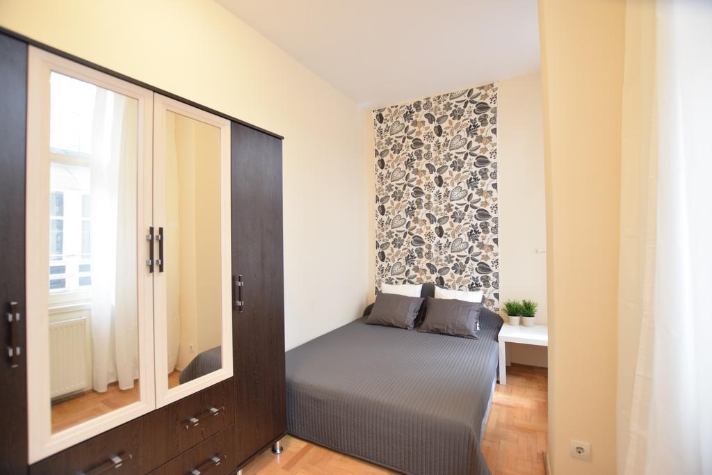 Budget Apartment By Hi5 - Feherhajo Budapeszt Zewnętrze zdjęcie
