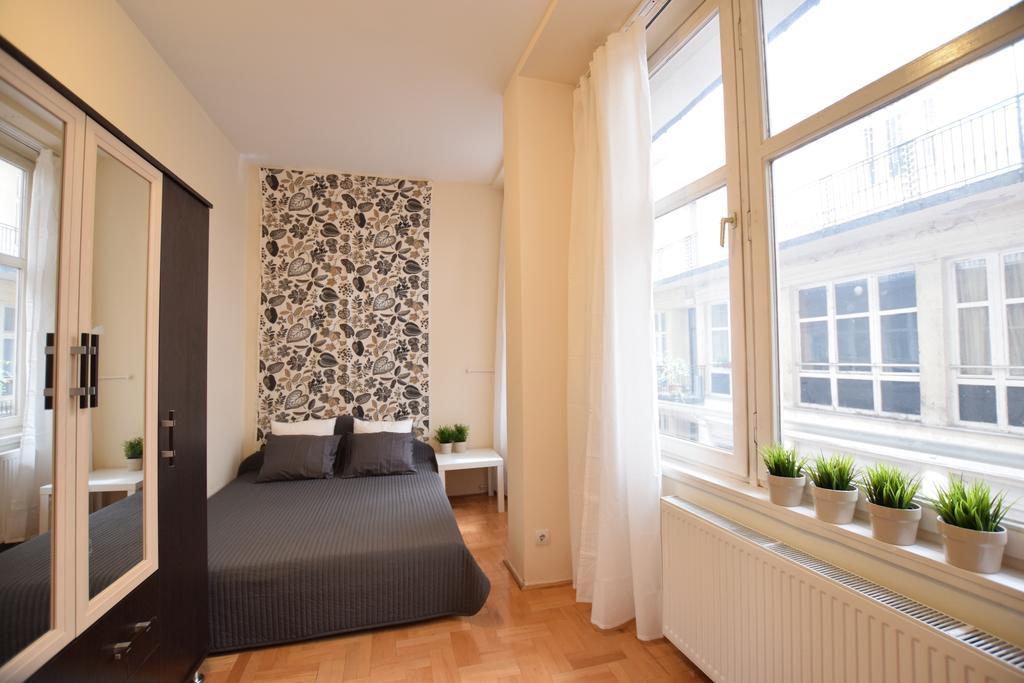Budget Apartment By Hi5 - Feherhajo Budapeszt Zewnętrze zdjęcie